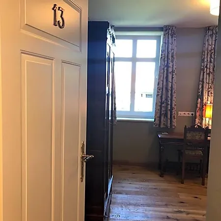 Anno 1848 Hotell Lindern