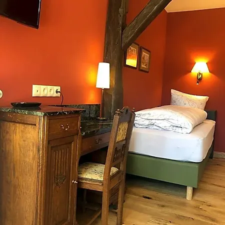 Anno 1848 Hotel